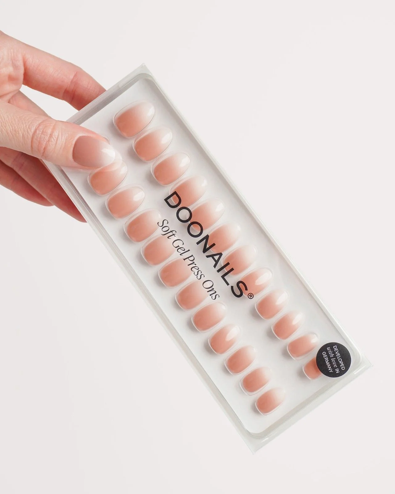 Babyboomer Short Round Soft Gel Press Ons - Image 3