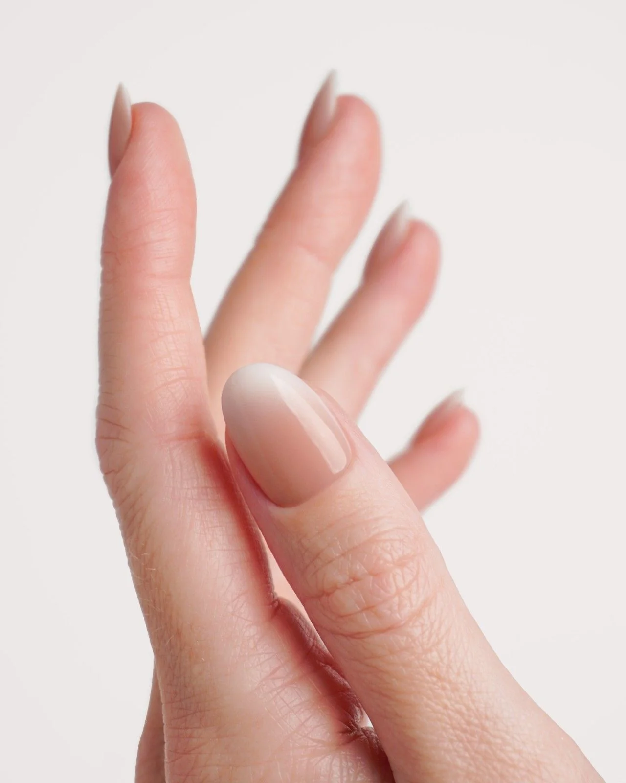 Babyboomer Short Round Soft Gel Press Ons - Image 4