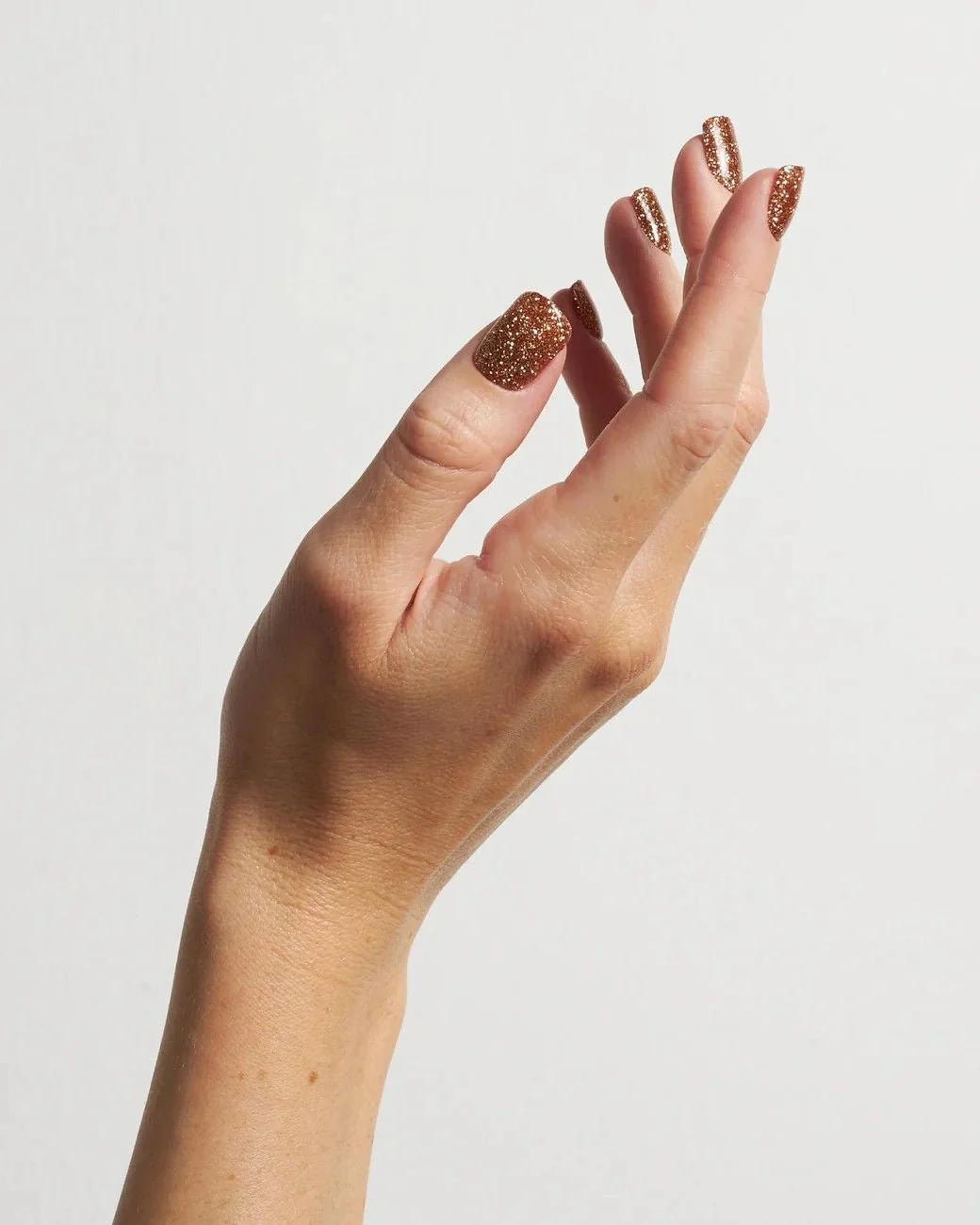 Golden Gal Dipping Powder - Image 3