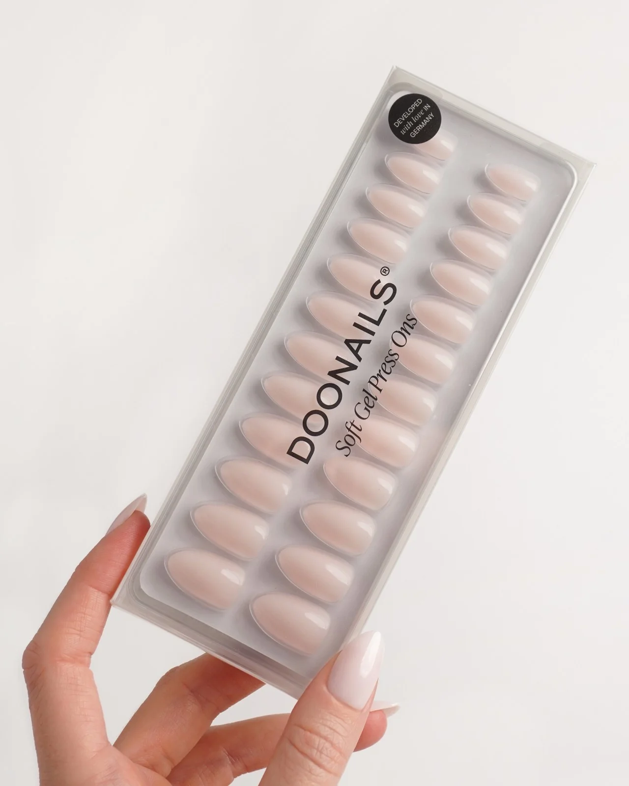 Pillow Talk Short Almond Soft Gel Press Ons - Image 4