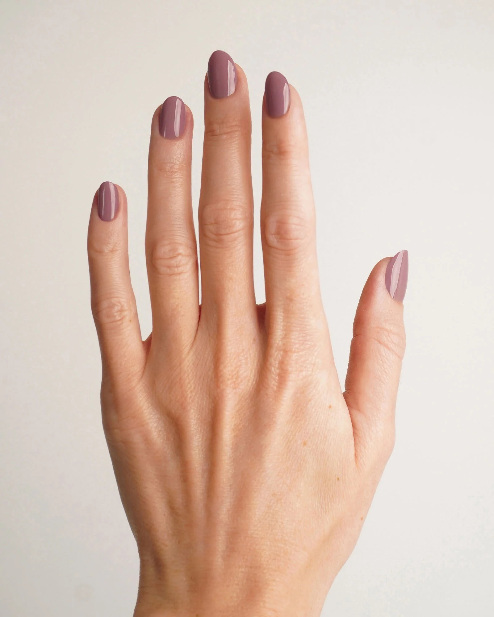 Silent Night Mauve Gel Strips - Image 4