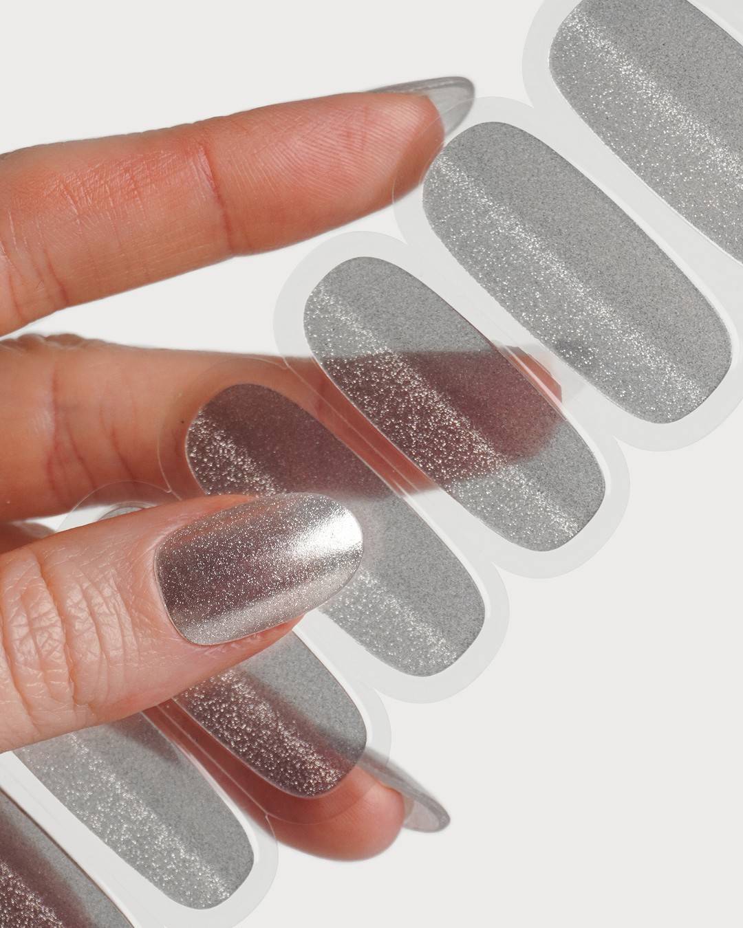 Silver Cat Eye Gel Strips - Image 4