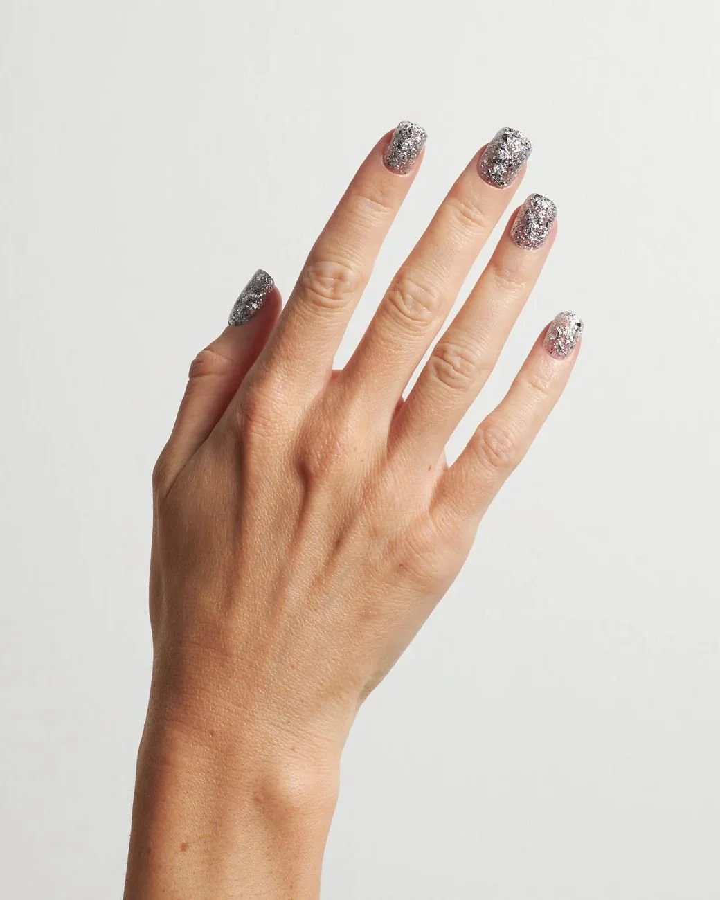 Silver Flakes Dipping Powder - Image 3