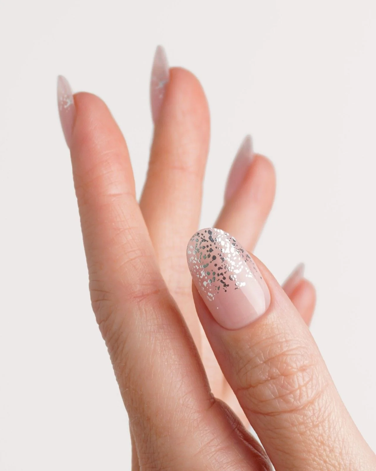 Silver Glitter Ombre Gel Strips - Image 4
